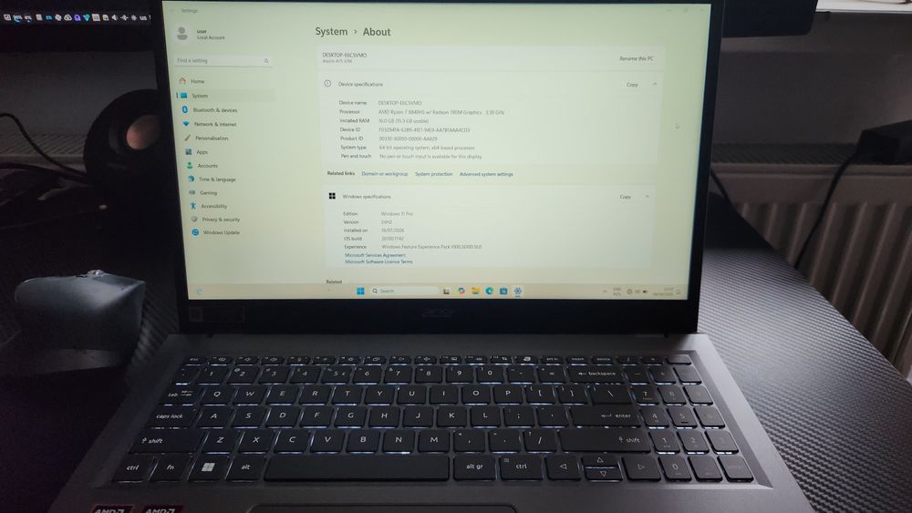 Laptop Acer Aspire 15 cu procesor AMD Ryzen 7 8840HS, 15.6", Full HD, 16GB DDR5 Ram