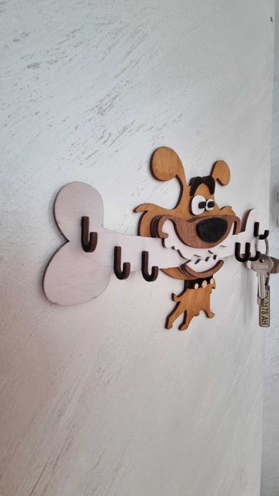 Закачалка за ключове с форма на куче