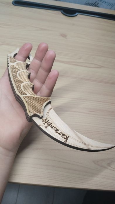 Нож керамбит деревянный