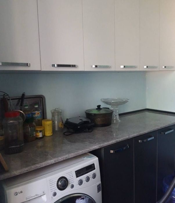 Юнусабад 7 квартал. Продается квартира  2/4/4