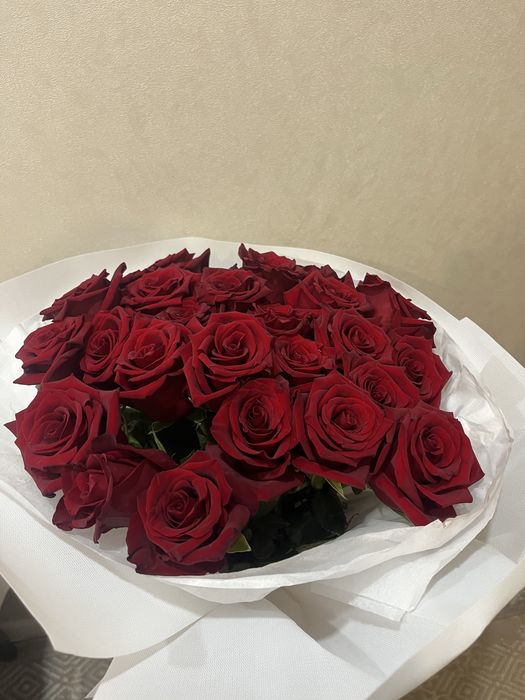 Продам букет роз 25 шт