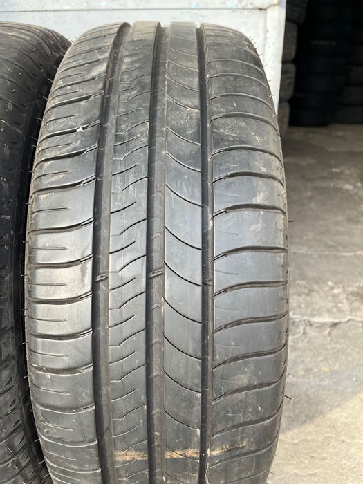 4 бр. летни гуми 215/60/16 Michelin DOT 0915 5-5,5 mm