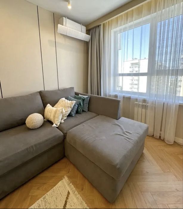 Продам диван угловой