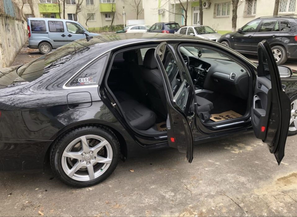 Vand Audi A4 B8 2010