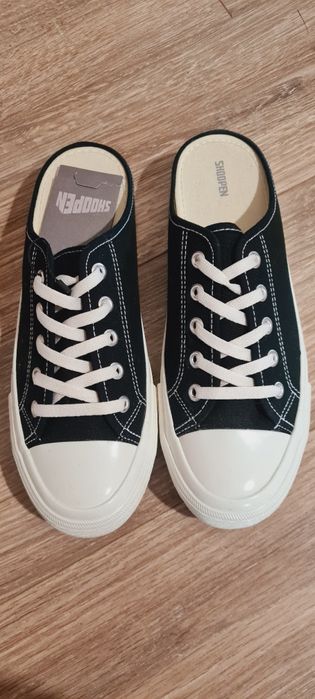 Дамски кецове чехли