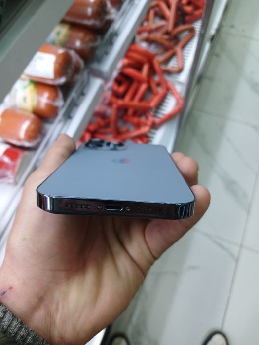 iPhone 13 pro korpusda xr