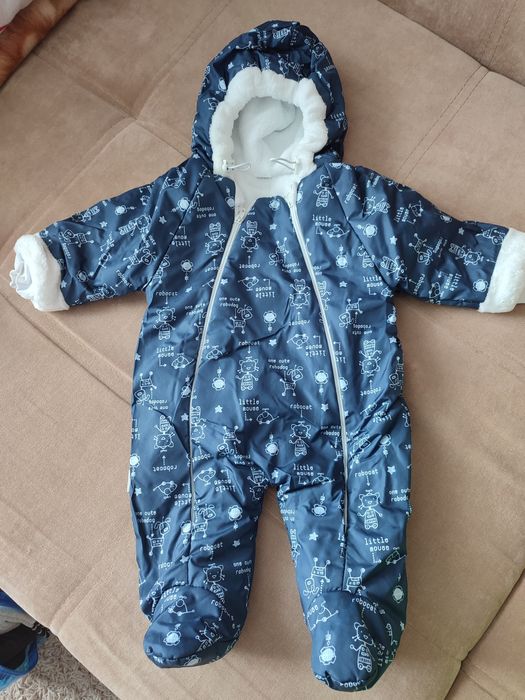 Продам детский демисезонные комбинезон