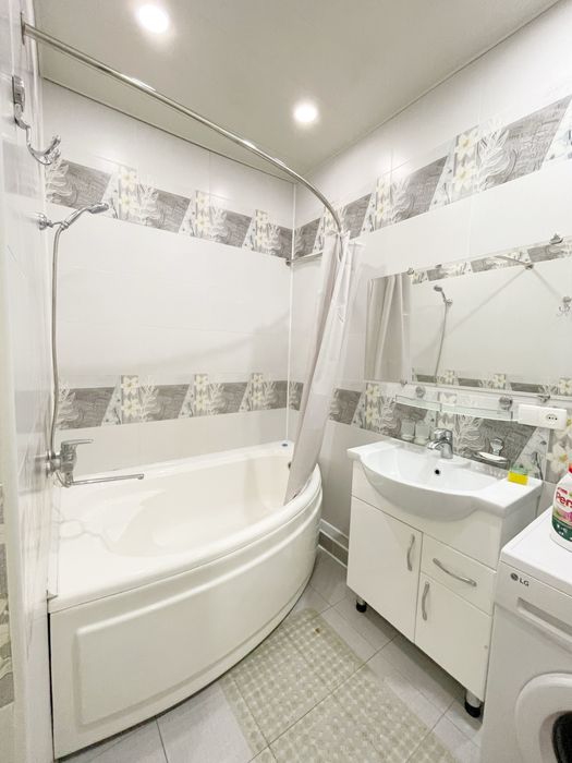 Владелец!!! Айбек 2-х ком