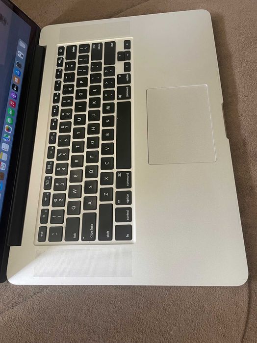 15" Core i7 MacBook Pro A1398 (2015-DG)-i7/16GB RAM/512 GB SSD
