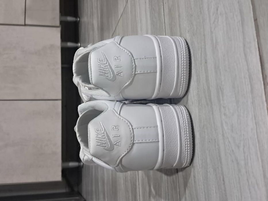 Air force 1 albi marimea 41