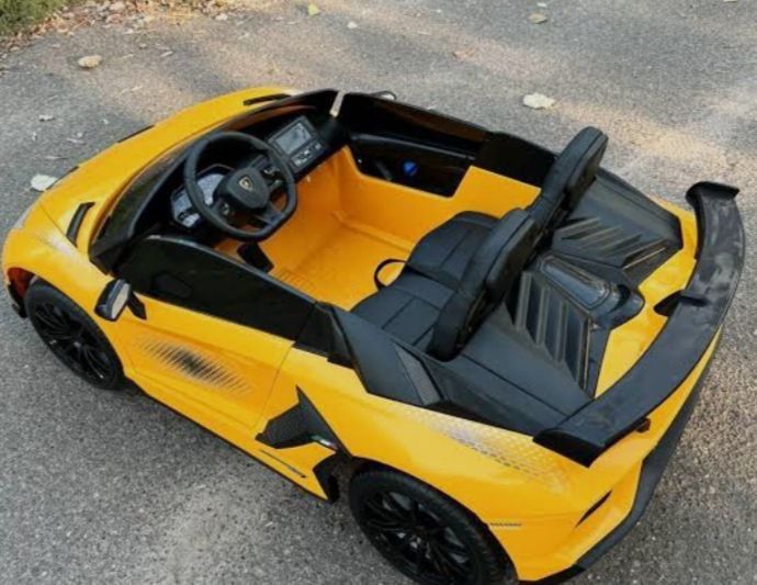 Lamborghini aventador drift moshina litsenzyali 24 V