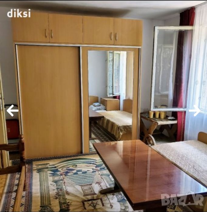 Стая и голяма тераса до Медицински Институт - 500 лв.