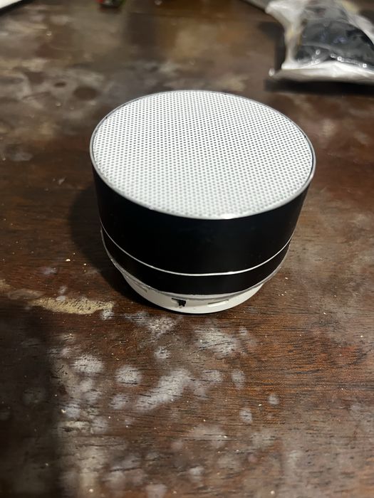 Блютуз колонка обычная