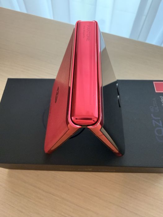 Motorola razr 40 ultra magenta 250BG