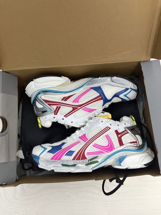 Balenciaga Runner