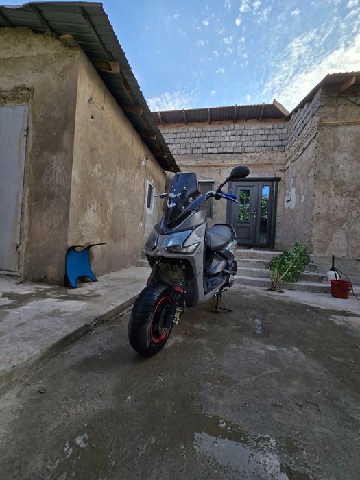 Мопед Самрурай серого цвета