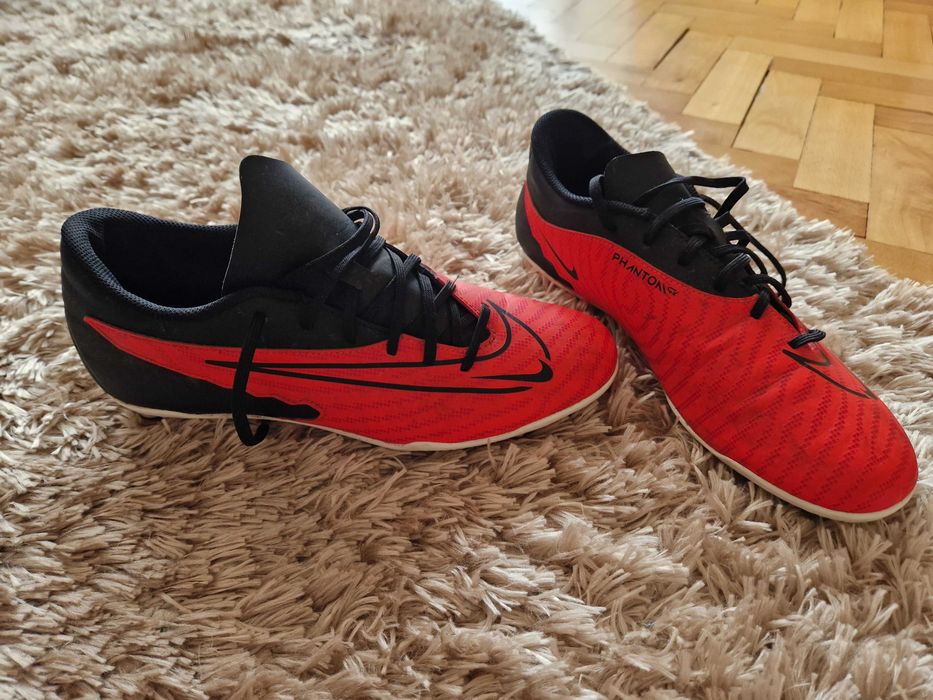 Мъжки спортни обувки- бутонки Nike Phantom GX