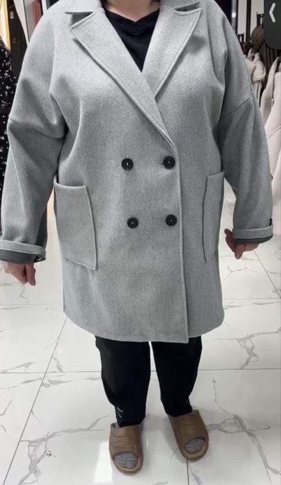 Пальто 56. размер