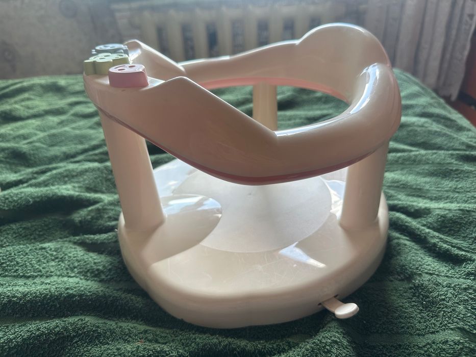 Детский стульчик для купания