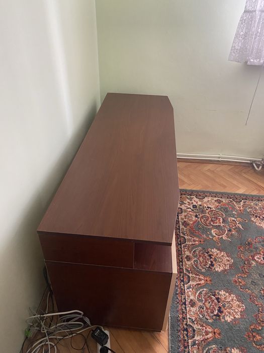 Comoda TV in stare buna