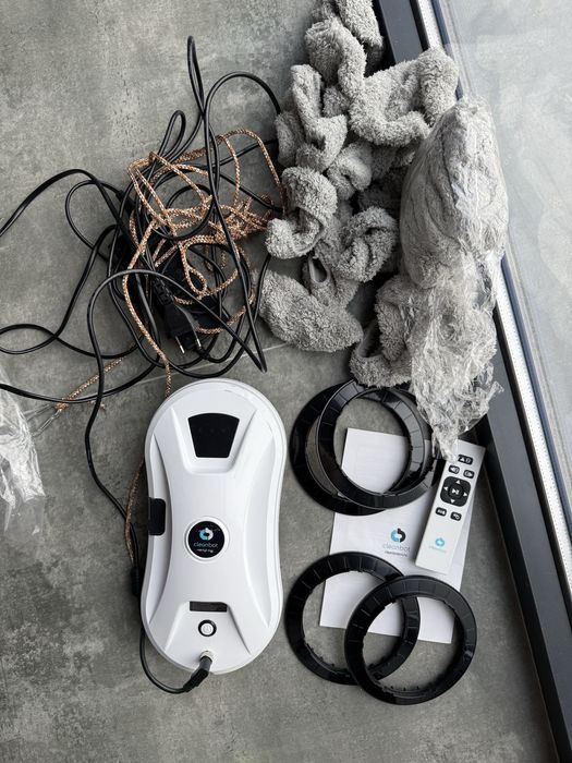 Робот мойщик окон Cleanbot