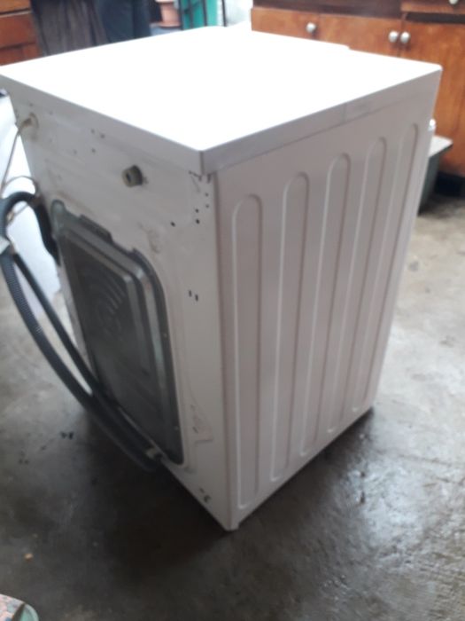 Mașină de spălat automată LG de 8 kg