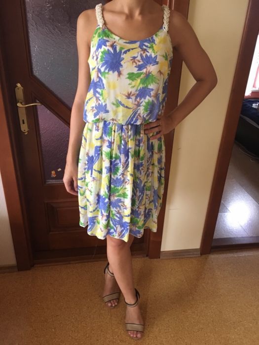 Rochie florala noua