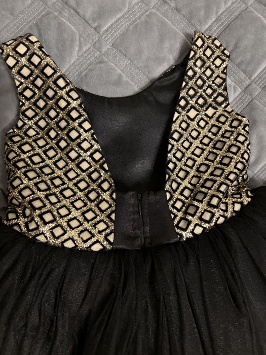 Платье для девочки 4-6 лет