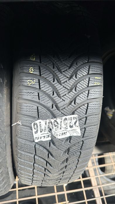 225/60/16 michelin mixte
