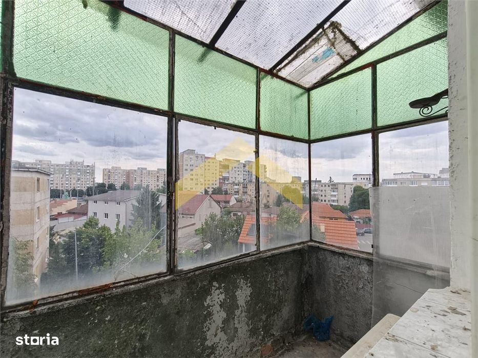 Apartament de vanzare zona Aurel Vlaicu
