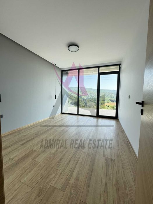 Продава се Къща в Варна, Левски - 150 кв.м за 1400 €/кв.м - Снимка #11