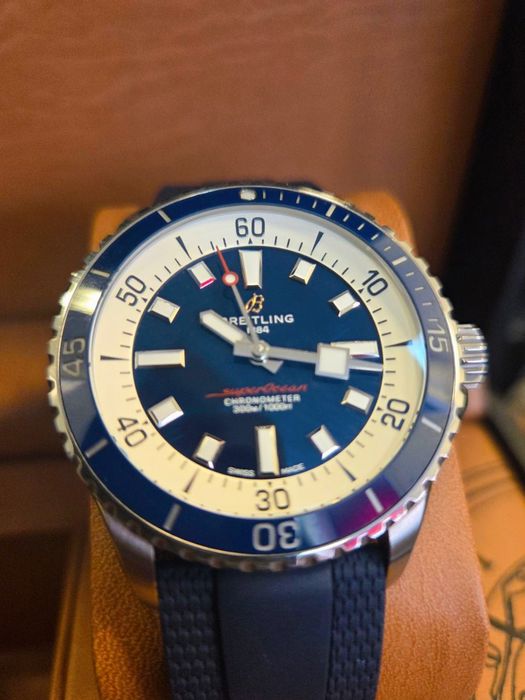 Часовник  Breitling Superocean Automatic