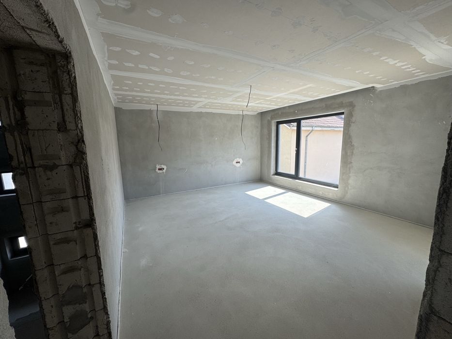 Casa de vanzare Micro 3 / PUZ aprobat si Autorizatie Clinica Stomatologica 5 cabinete