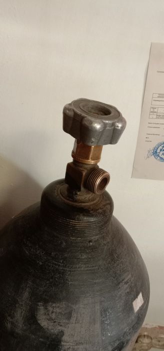 Продам балон полны угликислоты