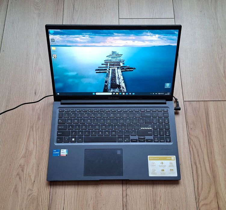 15.6' IPS Asus Intel Core i5-1240P 16-ядрен/16GB/512GB SSD/Intel Iris