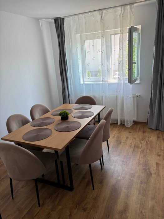 Închiriez apartament cu 3 camere – parter de casă , Dâmbul Rotund, Cluj-Napoca