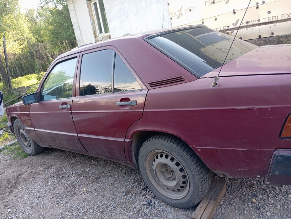 Продам Мерседес 190