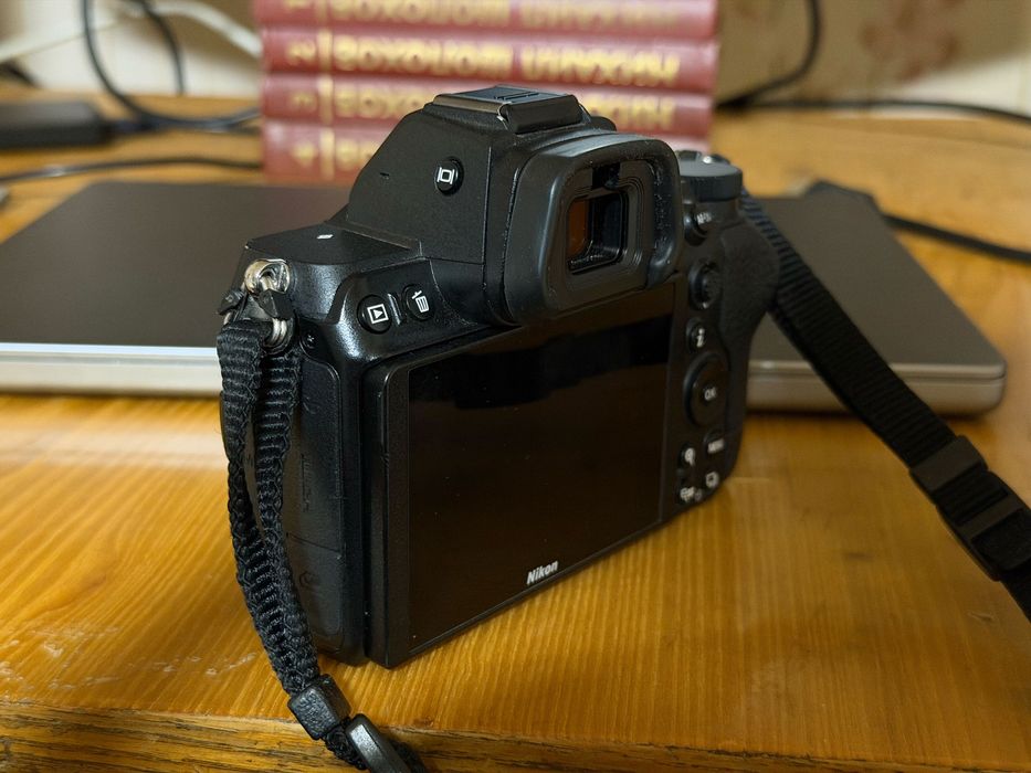 Фотоаппарат Nikon z5 body