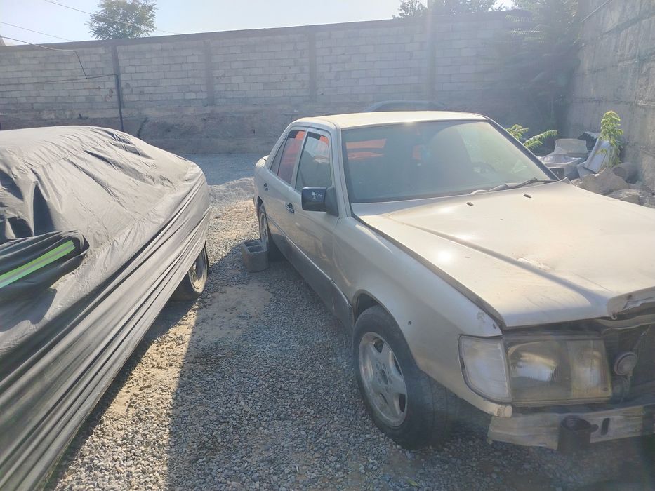 Мерс 124 на запчасти