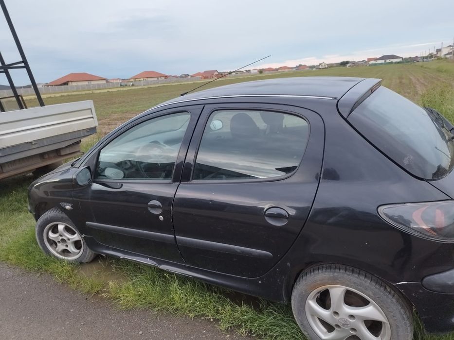 Vând Peugeot 206