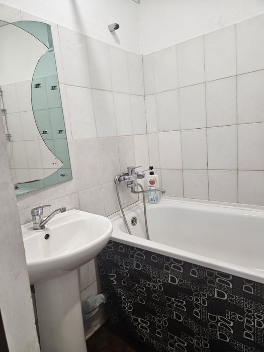 Сдам 1.ком. кв. Бектурова 2/1