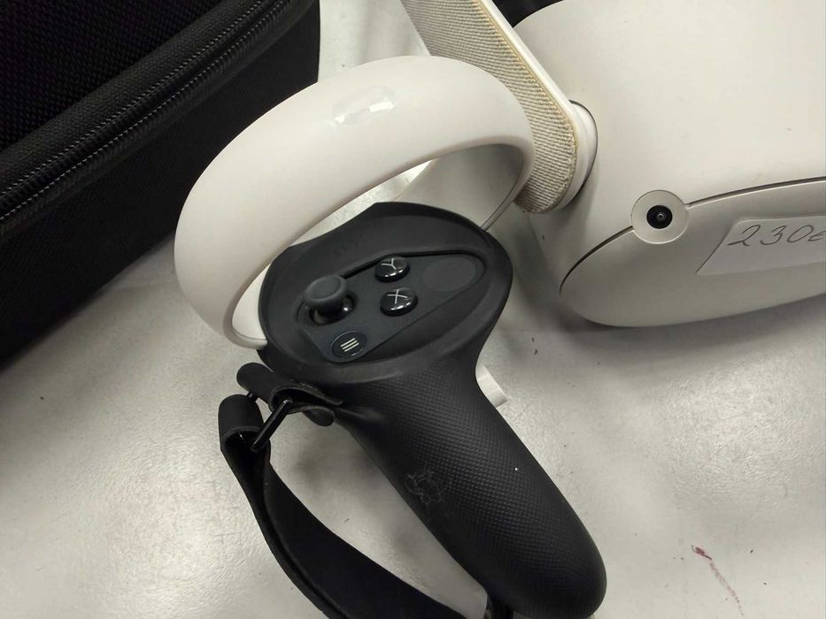 VR очила Oculus Meta Quest 2