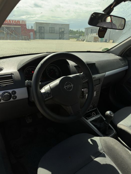 Vand opel astra h 1.7cdti 149.000km