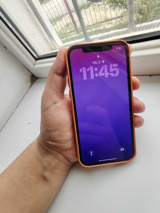 iPhone 12 pro 128gb, 77% ёмкость Черно серого цвета СРОЧНО!