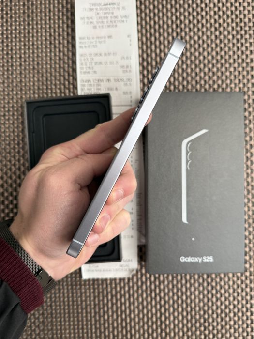 НОВ*41лв/м SAMSUNG GALAXY S25 / Icyblue / 12/256GB