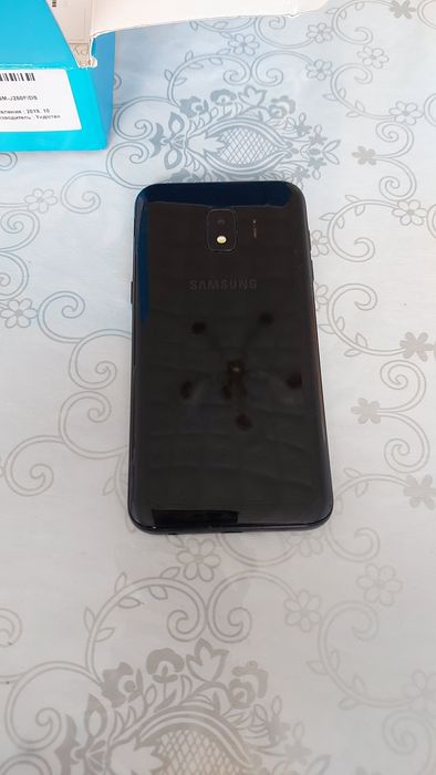 Смартфон Samsung J2 Core