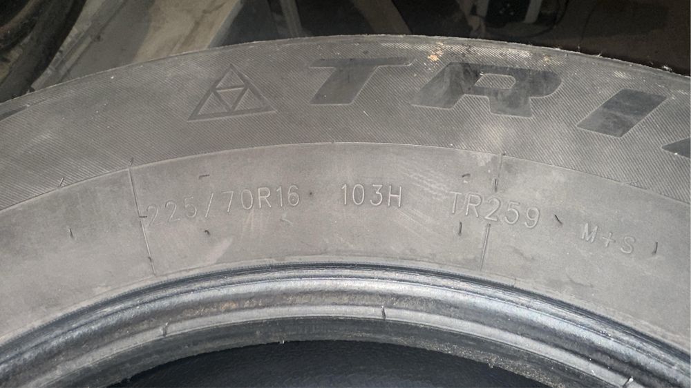 Резина triangle 225/70/16