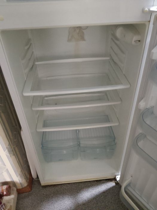 Холодильник в хорошем состоянии