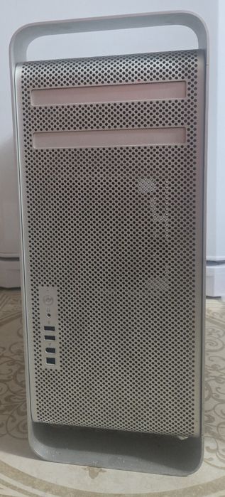 Корпус Mac Pro 2008 с блоком питания