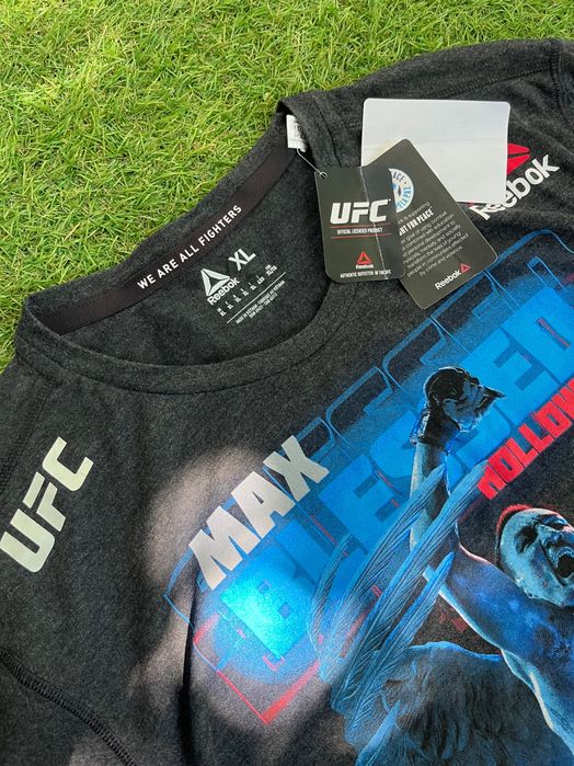 Мъжка блузка : Reebok UFC Legacy Series Walkout Holloway XL